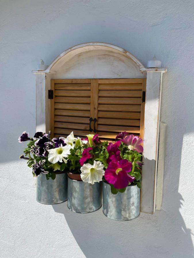 Sunny House Corinth